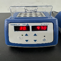VWR Mini Block Heater - Quantity 2 image 2